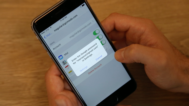 Illustration for article titled Apple's App To Help You Move to iOS From Android Is Designed for the Technophobic
